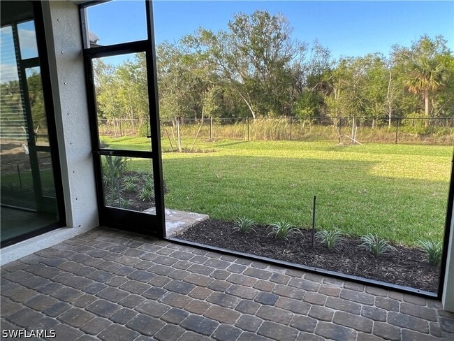 Building Photo - 2122 Yellowfin Cir