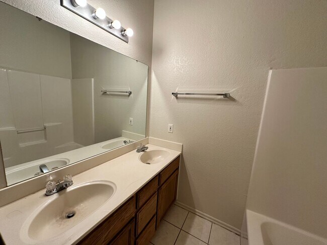 Building Photo - 3201 Conestoga Dr