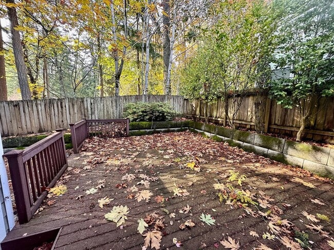 Building Photo - 2107 240th Ave SE