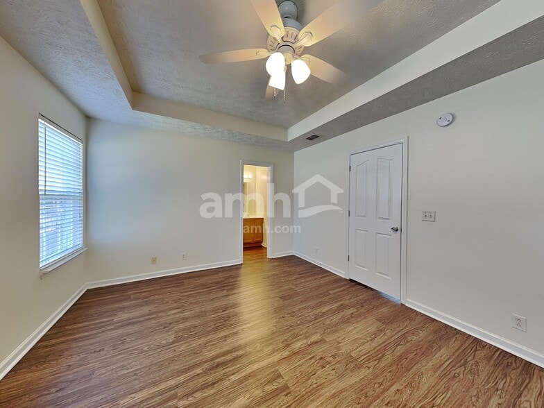 Building Photo - 1238 Dalmally Dr