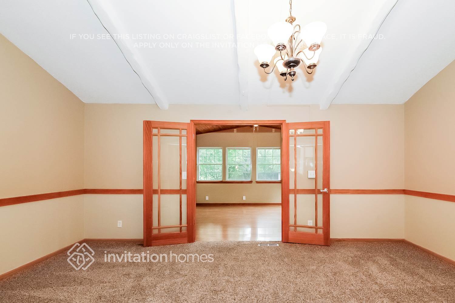 Building Photo - 1716 Lamplight Dr