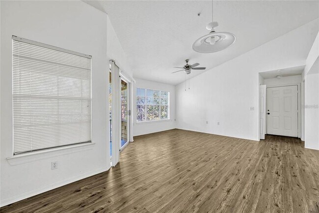 Building Photo - 2314 Mid Town Terrace