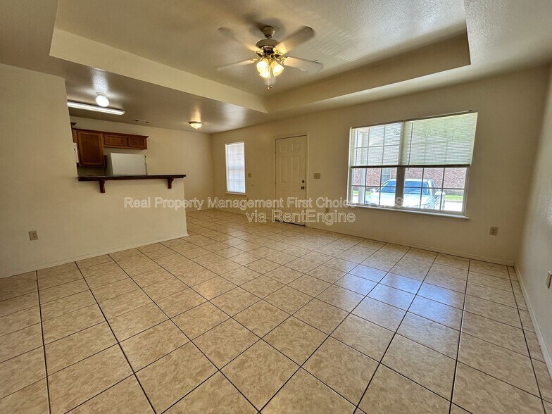 Building Photo - 1447 Brazil Ave