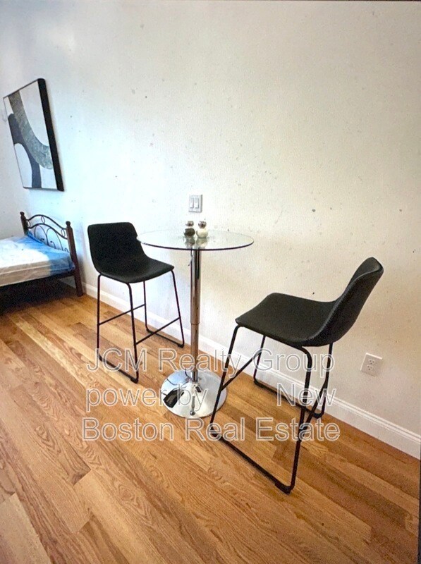 Building Photo - 52 Washington Ave