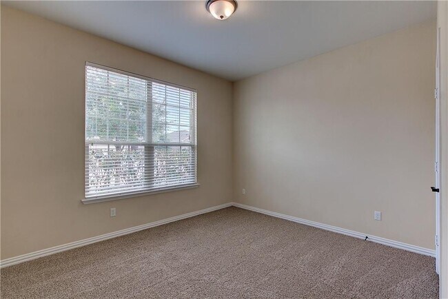 Building Photo - 3028 Angelina Ct