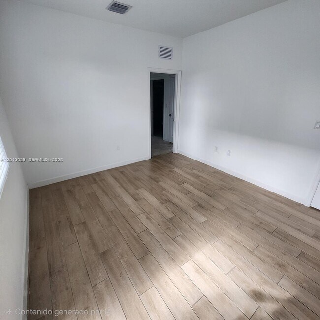 Building Photo - 13245 SW 271st Ter
