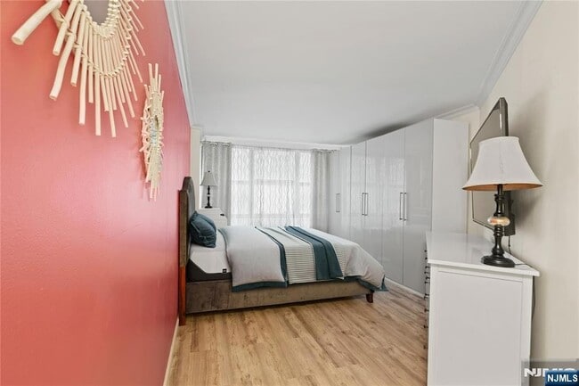 Building Photo - 7004 JFK Blvd E