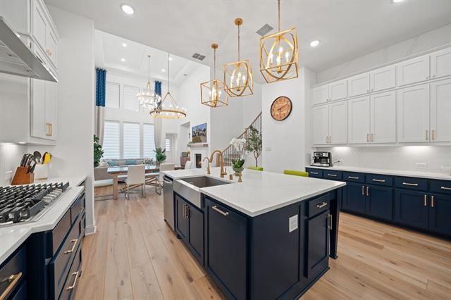 Building Photo - 8213 Legacy Oak Dr