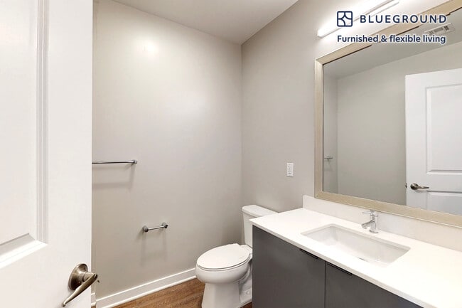 Building Photo - 79 Alexander St