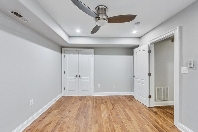 Building Photo - 1429 Clifton St NW