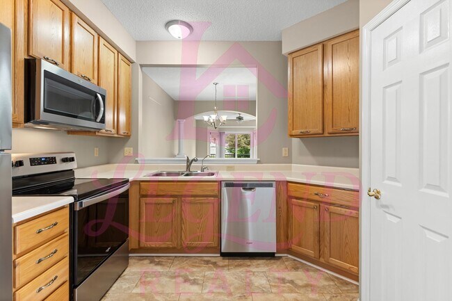 Building Photo - Charming 2-Bed Villa with Golf Views in Heritage of Hawk Ridge