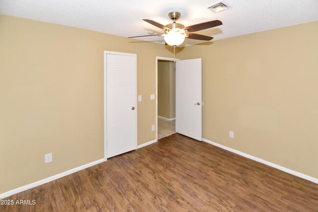 Building Photo - 3653 W Saragosa St