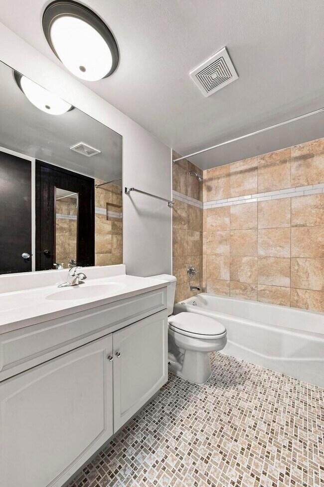 Building Photo - 6408 Nature Dr