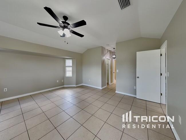 Building Photo - 492 Rio De Janeiro Ave