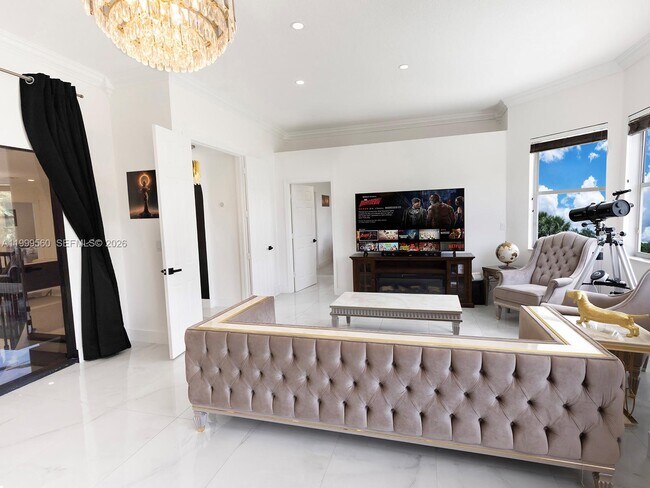 Building Photo - 4860 SW 161st Ln