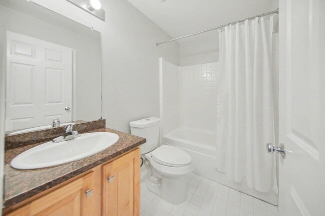 Building Photo - 2738 Barclay Wy