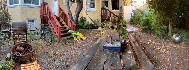 Backyard - 1502 Alice St