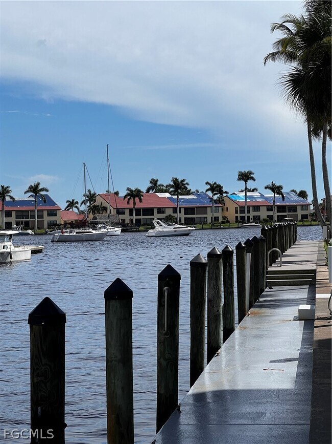 Building Photo - 4803 Sunset Ct