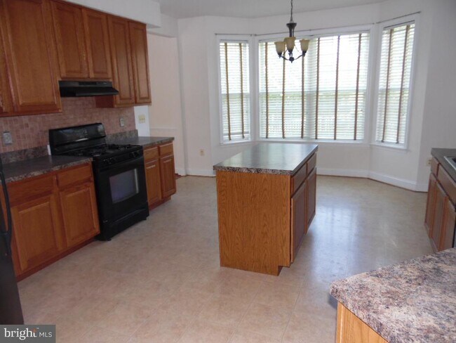 Building Photo - 10491 Carberry Ct