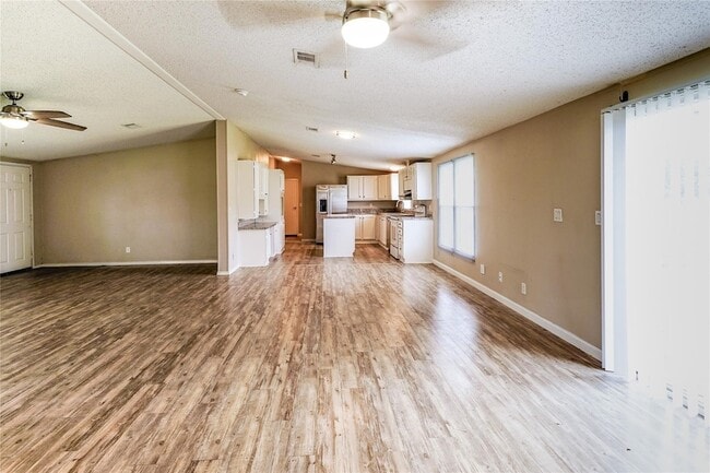 Building Photo - 9824 Stone Ranch Blvd