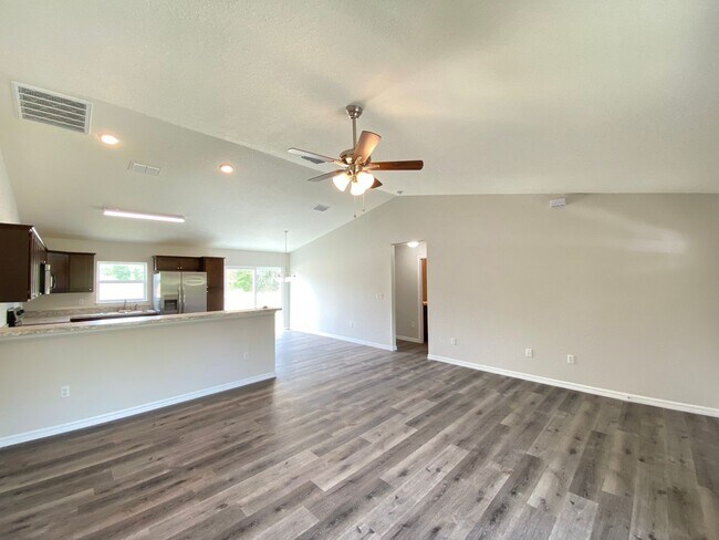 Building Photo - 202 Locust Pass Terrace