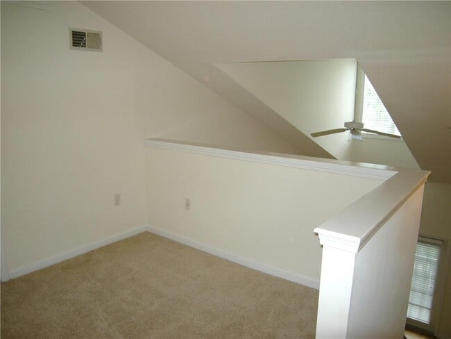 Building Photo - 1408 Westchester Ridge NE