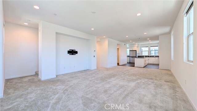 Building Photo - 231 Babson Ct