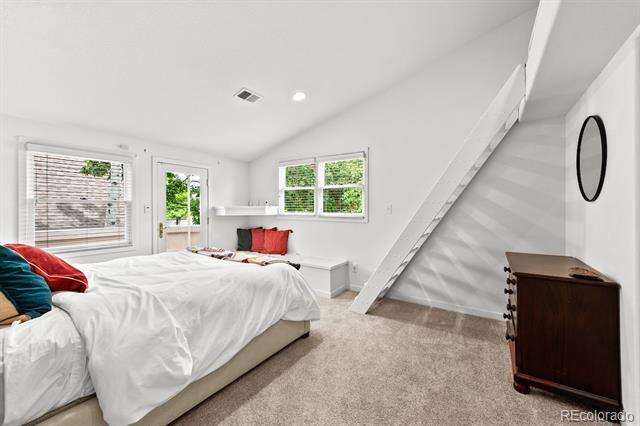 Building Photo - 1065 S Race St