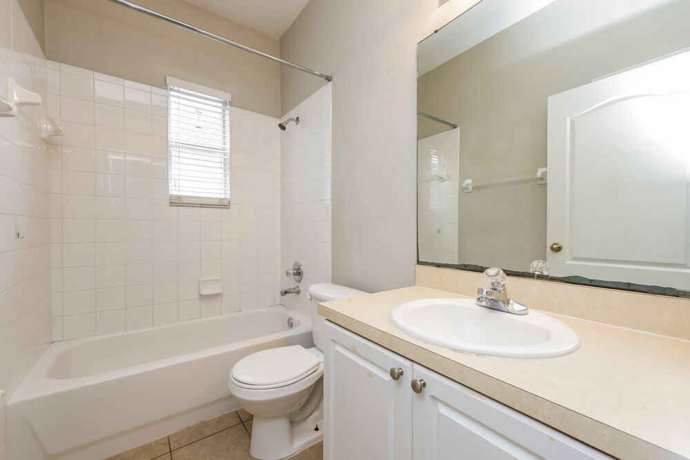 Building Photo - 6748 Monarch Park Dr