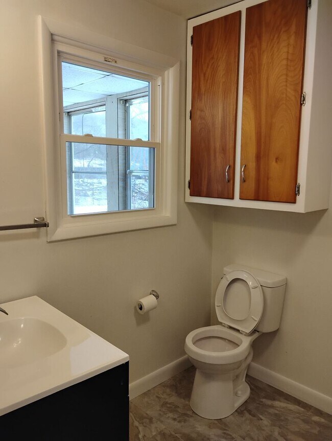 Building Photo - 150 McCauley Ave