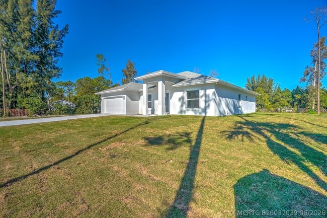 Building Photo - 13875 63rd Rd N