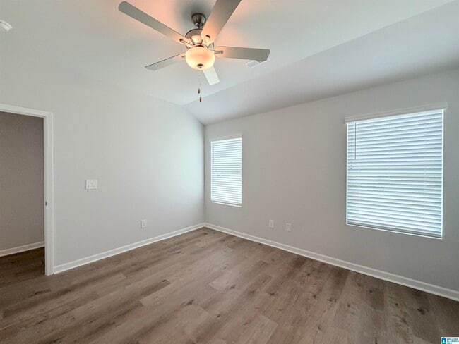 Building Photo - 155 CHALLENGER Way