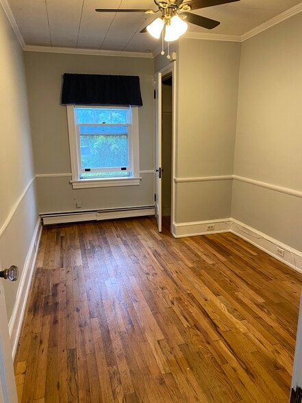 3rd Bedroom - 30 S Muhlenberg St