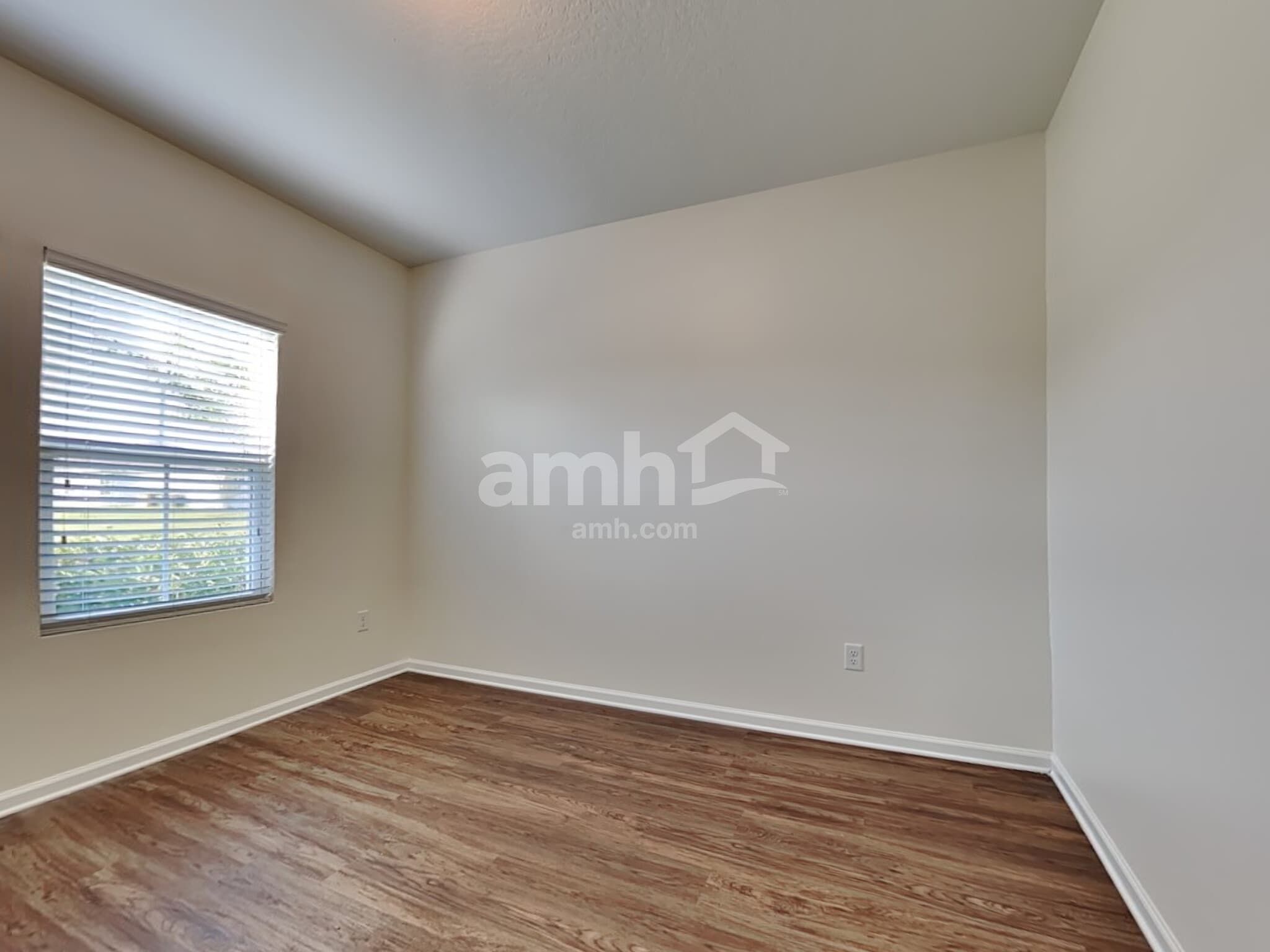 Building Photo - 8193 Golden Bamboo Dr