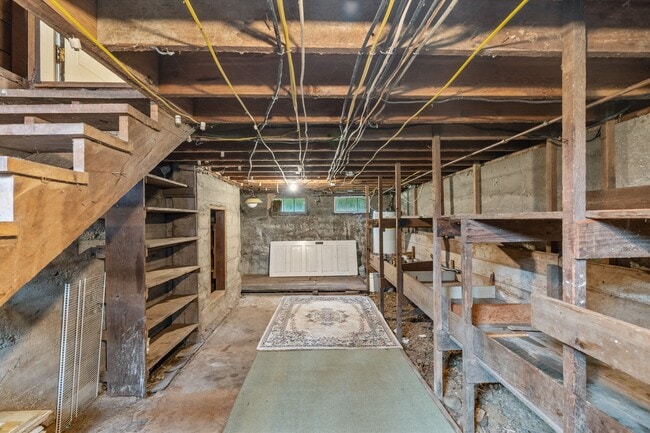 Building Photo - 117 Benthein Rd