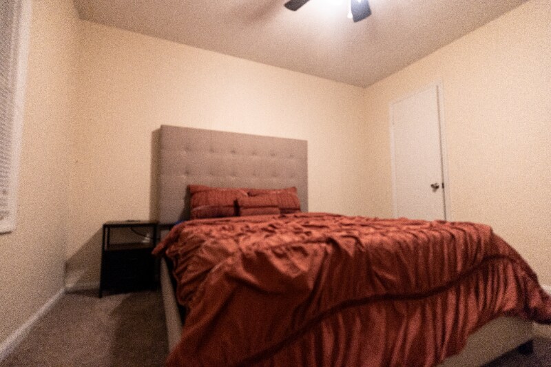 Building Photo - 4136 Village Dr