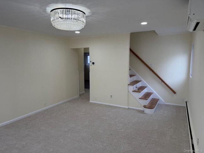 Building Photo - 150 E St