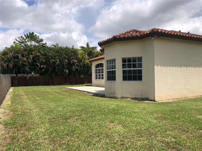 Building Photo - 18721 SW 291st Terrace