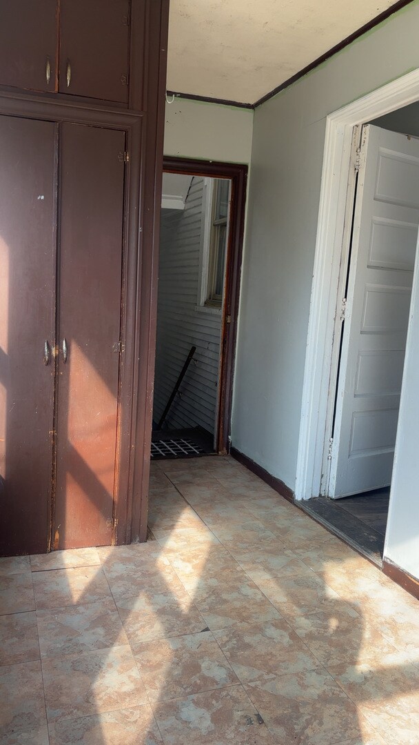 Building Photo - 5455 W Iowa St