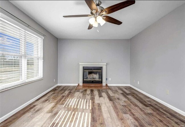 Building Photo - 1079 Crestwood Ln
