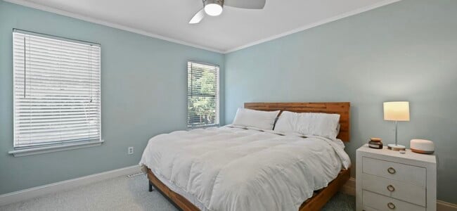 Primary Photo - 252 Howle Ave