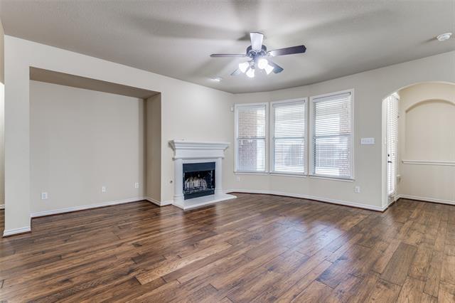 Building Photo - 11233 Seguin Dr
