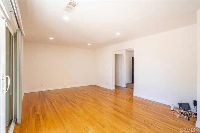 Building Photo - 16722 Tulsa St