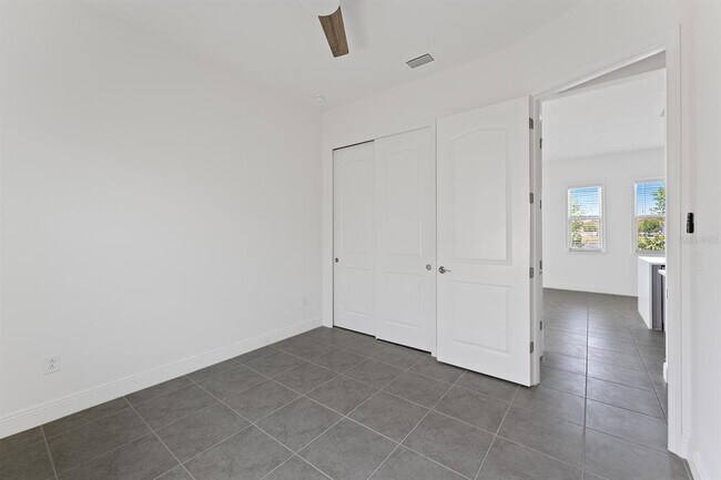 Building Photo - 9732 Bucklow Hill Dr