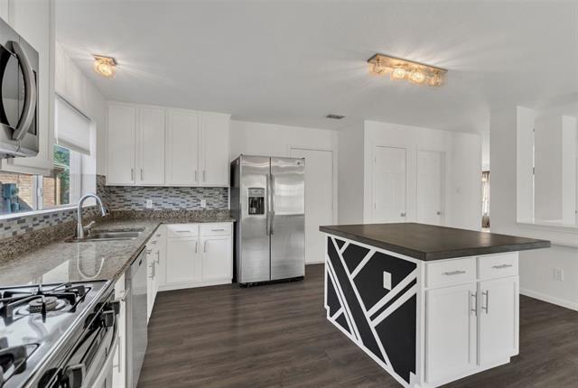 Building Photo - 5904 Mariposa Dr
