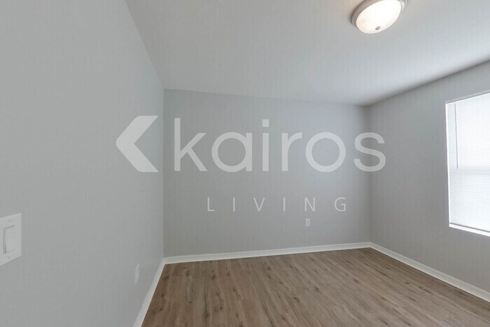 Building Photo - 3408 15th St SW