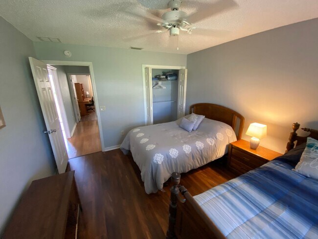 Building Photo - Beautiful ANNUAL, Fully Furnished, turnkey 3 Beds & 2 Baths in The Village of Sabal Chase