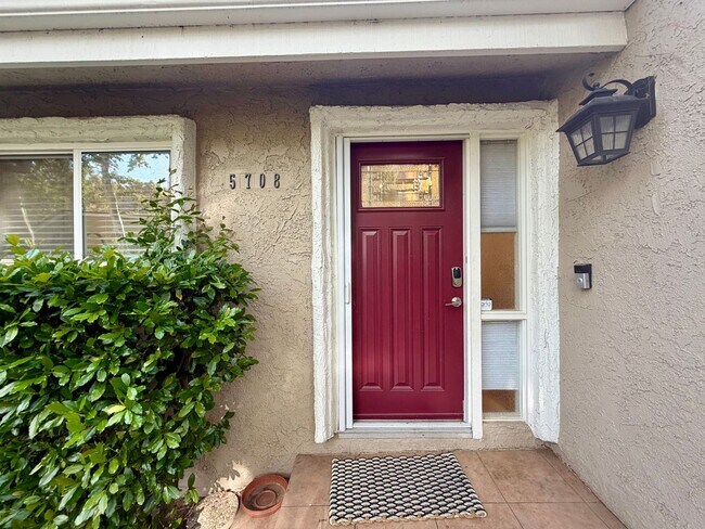 Building Photo - 5708 Camelia Ln