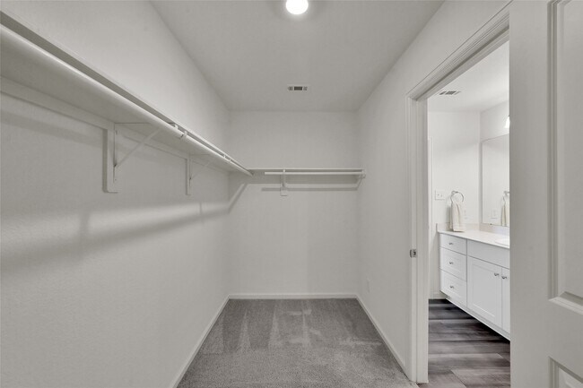 Building Photo - 14818 Calderon Dr