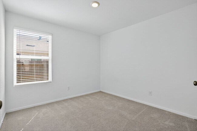 Building Photo - 4 Bedroom Single Family Home in New Caney